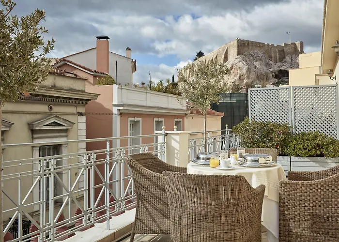 Ava Hotel And Suites Athene